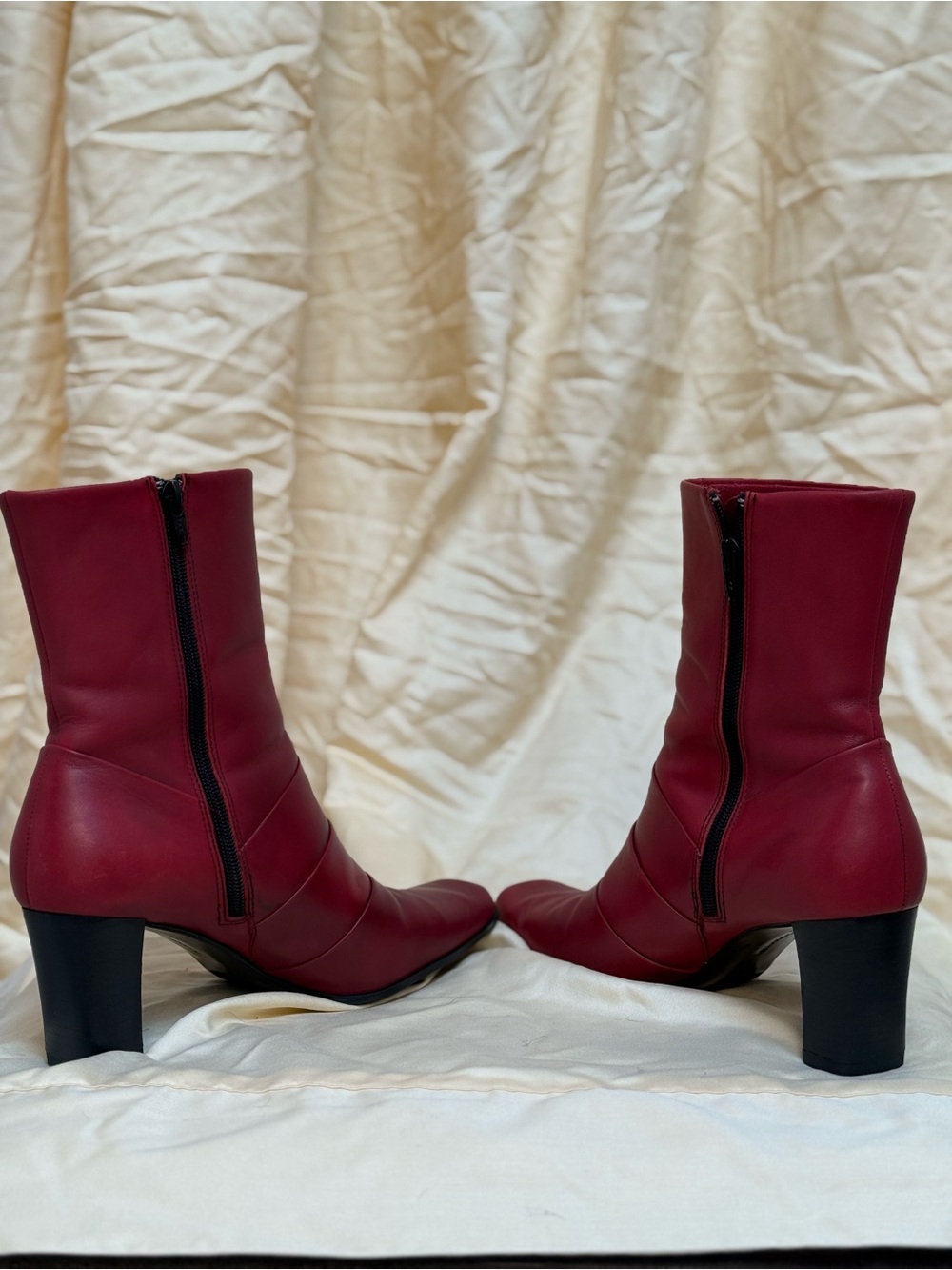 Liz Claiborne Women's Red Leather Mid-Calf Boots. Reheeled & reconditioned! - Picture 8 of 14